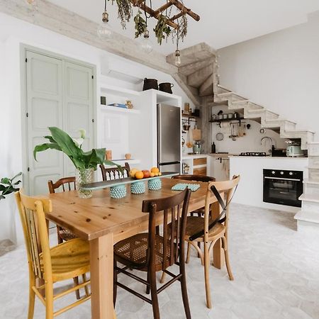 דירות Capo dʼOrlando Casa Astura מראה חיצוני תמונה